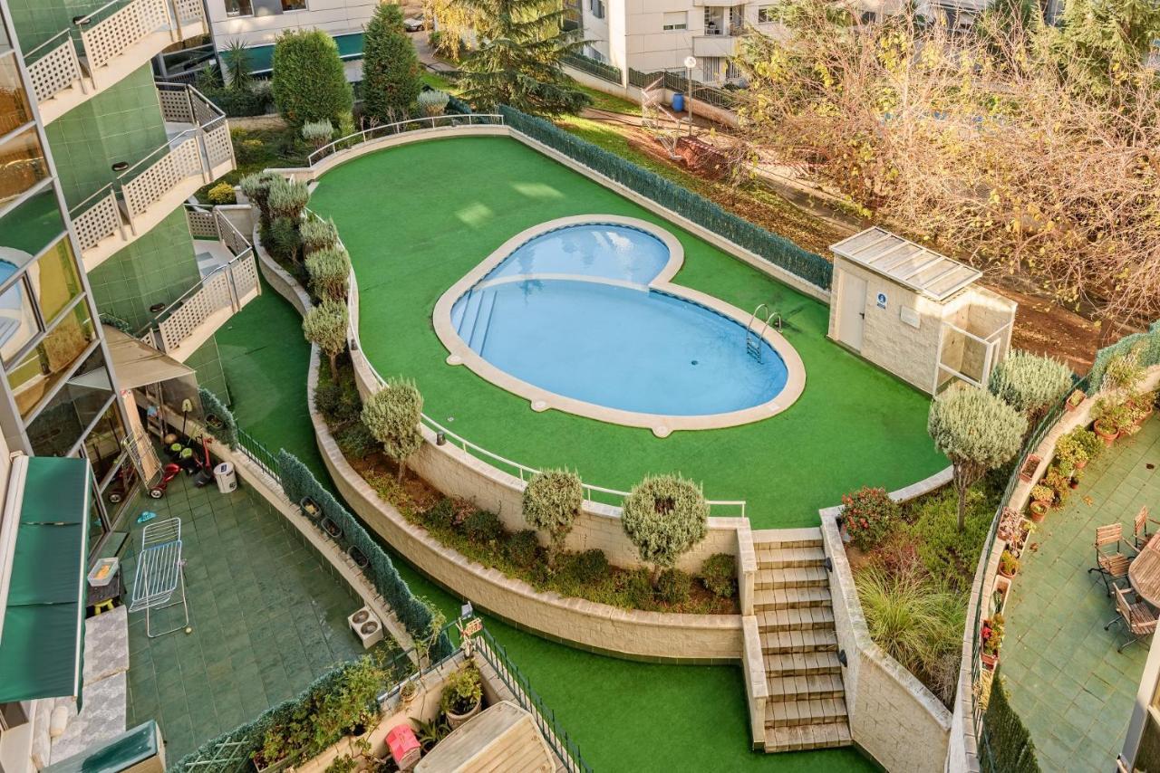 Apartamento&Piscina Cerca De Barcelona Ripollet Exterior photo